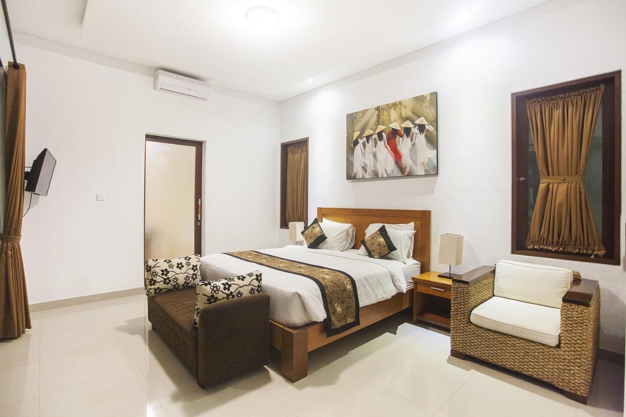 Kubu Manggala Villas Seminyak Exterior foto